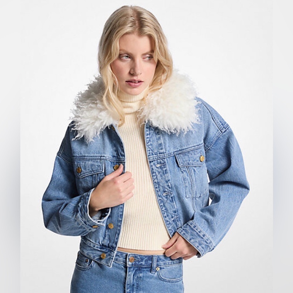 Host pick✨Michael Kors Jacket with White Faux Fur Excellent Condition (Less use)